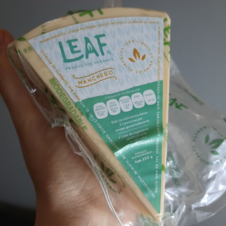 photo of Leaf Queso manchego shared by @greasy-vegan on  21 Apr 2020 - review
