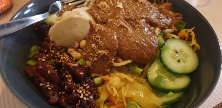 review photo of Rebel Rebel Gado-gado Bowl shared by @robis on 03 Dec 2019 - review
