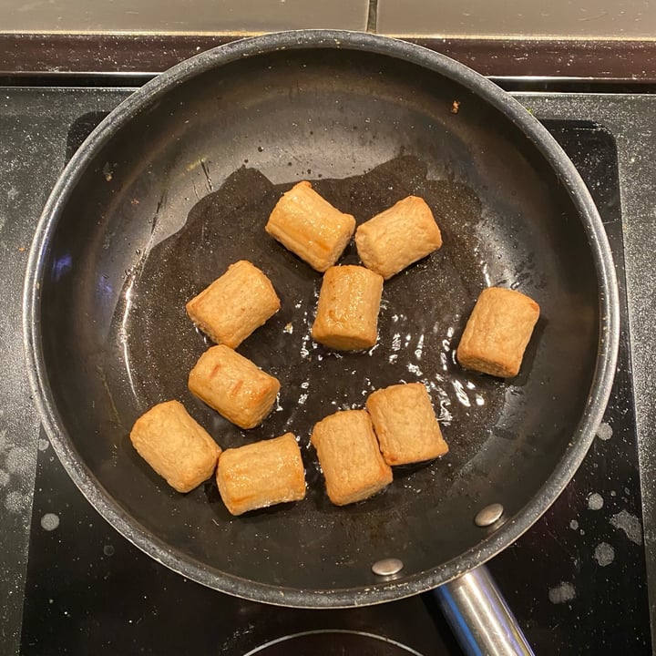 review photo of Albert Heijn Vegan mini frikandel shared by @astxnto on 26 Feb 2022 - review