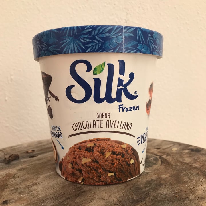 photo of Silk Helado silk frozen chocolate avellana shared by @mar-ascencio on  20 Jul 2021 - review