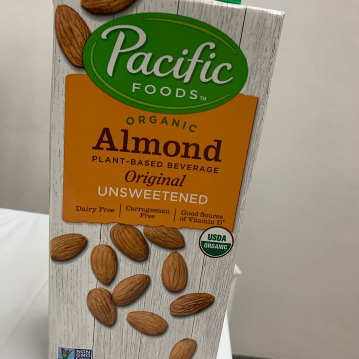 photo of Pacific Foods Organic Unsweetened Almond Original Mylk shared by @babli on  17 Dec 2020 - review