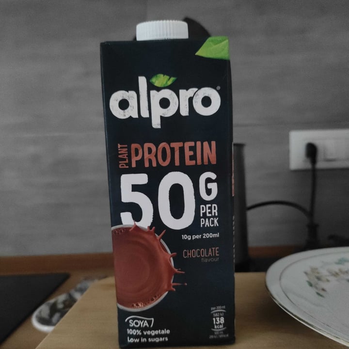 photo of Alpro Alpro 50 protein chocolate shared by @giramondo on  27 Aug 2022 - review