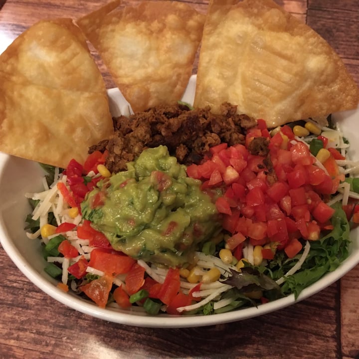 photo of Baby Salsa Mexican Restaurant Taco Salad with Chorizo shared by @allisonwalters on  12 Sep 2020 - review