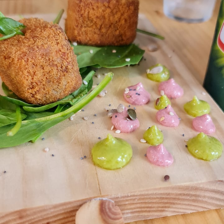 photo of Refresc House Croqueta de jaca shared by @tonon on  13 Mar 2022 - review