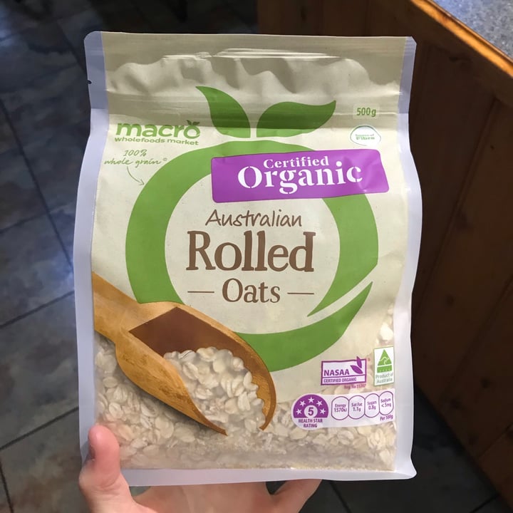 photo of Macro Wholefoods Market Rolled Oats shared by @hallejorj on  05 Jun 2020 - review