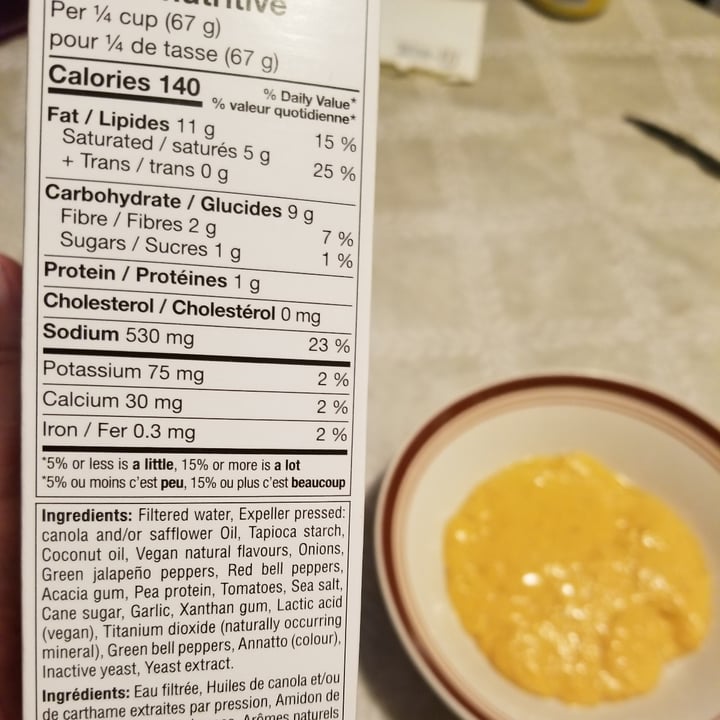 review photo of Daiya Zesty Cheddar Style Deluxe Cheeeze Sauce shared by @lexi-pie on 29 Sep 2021 - review