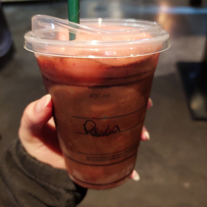 photo of Starbucks Stranger Frappuccino shared by @pauantovila on  03 Jul 2022 - review
