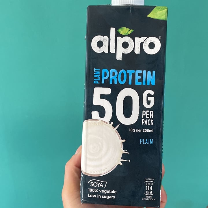 review photo of Alpro Alpro Plant Protein shared by @giuliamolla on 08 Jun 2022 - review