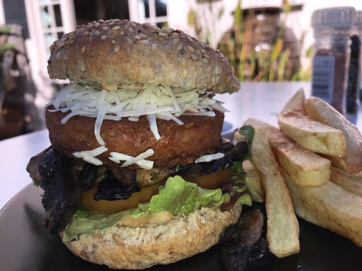 review photo of Pure Café The Beyond Burger shared by @jackyl on 15 Jul 2019 - review