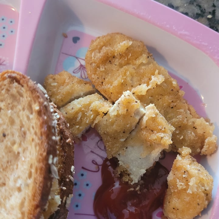 photo of Gardein Seven Grain Crispy Tenders shared by @spade-explores on  18 Apr 2022 - review