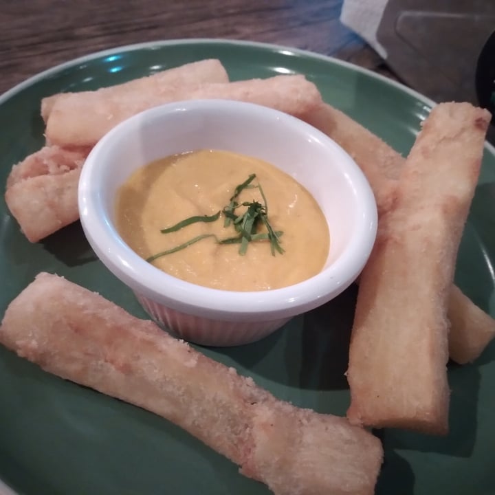 photo of El Chino Vegano Yuquitas Con Huancaína shared by @veganaenlima on  17 Mar 2022 - review