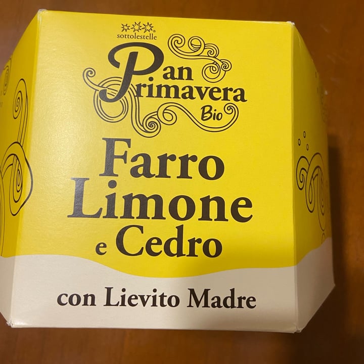 photo of Sottolestelle pan primavera bio farro limone e cedro shared by @saraschiav1 on  21 Jun 2022 - review