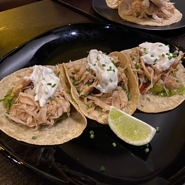 Foto do prato “Smoked “Chicken” Tacos”