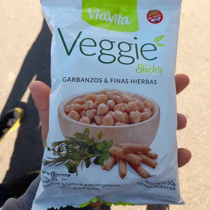 photo of ViaVita Veggie Sticks Garbanzos Y Finas Hierbas shared by @lp0694 on  12 Jun 2022 - review