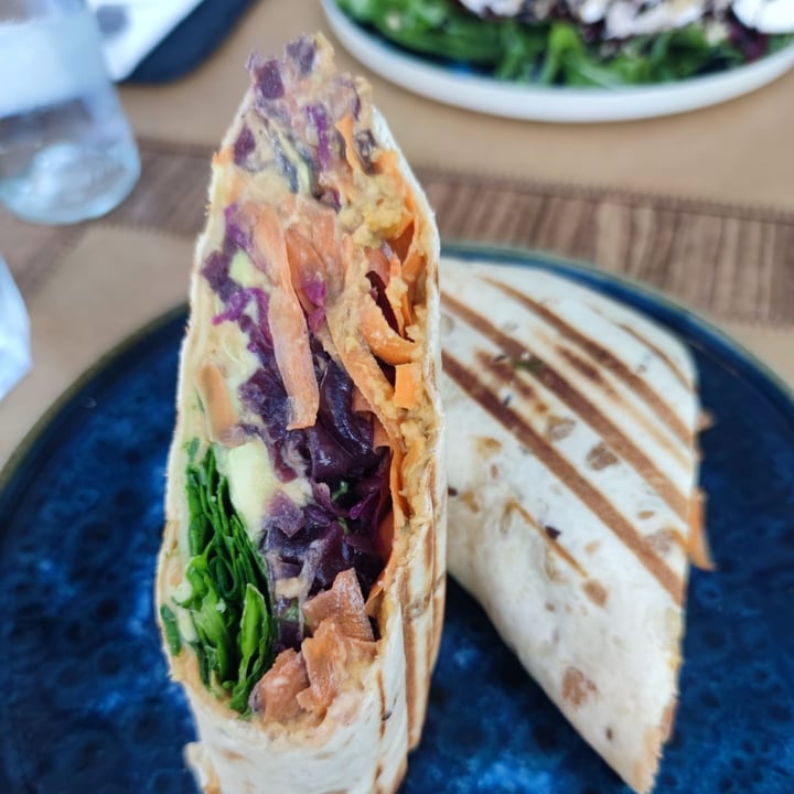 review photo of AVOCADISIMO TAPAS BAR SCP Burrito shared by @streghetta85 on 15 Dec 2022 - review