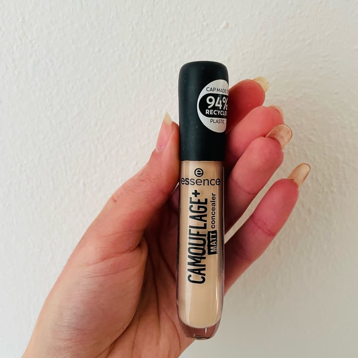 photo of Essence  Camouflage matt conclealer shared by @francescadomenica on  21 Apr 2022 - review