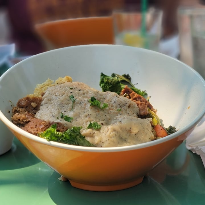 review photo of Three Carrots Fountain Square Loaded Biscuits & Gravy shared by @bnhvegtravels on 15 Sep 2021 - review