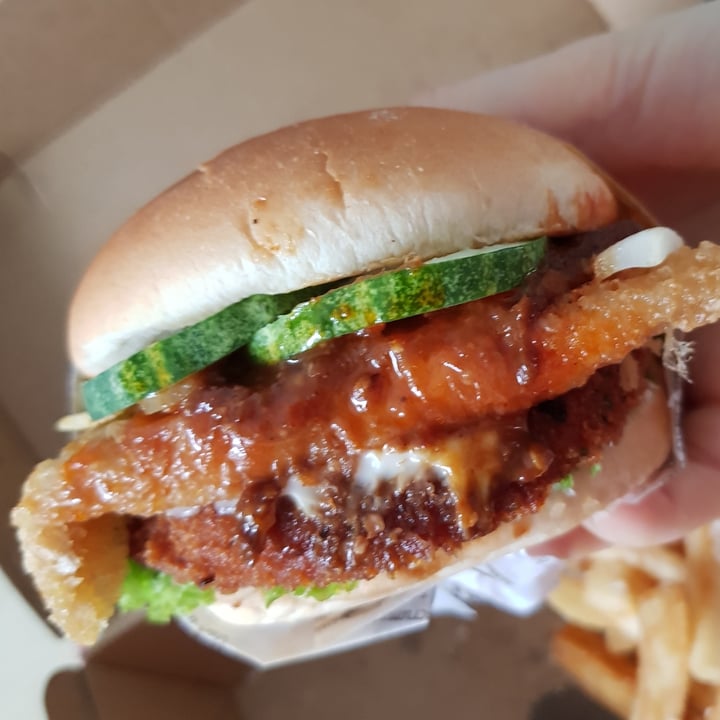 photo of VeganBurg Singapore Rasa Sayang Burger shared by @shanna on  16 May 2021 - review