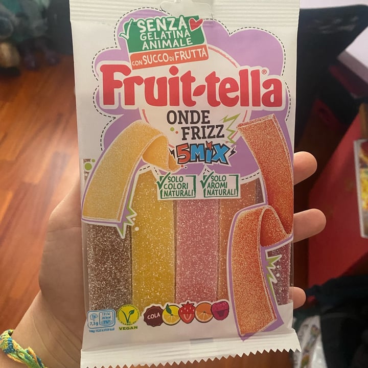 review photo of Fruit-tella Onde frizz 5 Mix shared by @sarafri on 12 Nov 2022 - review