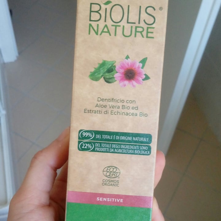 photo of Biolis Nature Dentifricio aloe vera ed echinacea shared by @chiarahakuna on  27 May 2021 - review