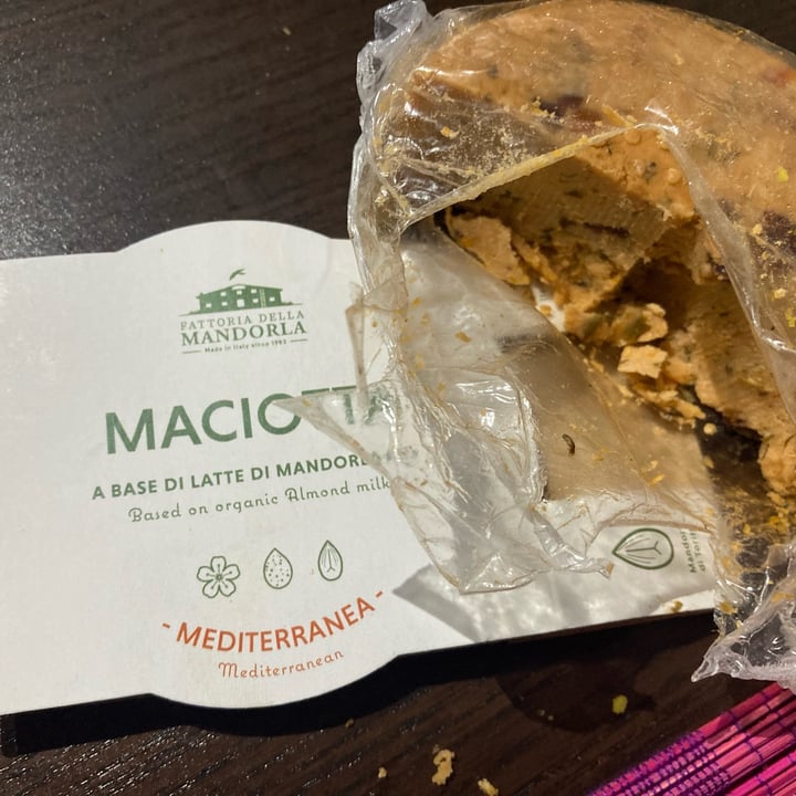 photo of La fattoria della mandorla Maciotta mediterranea shared by @akela on  28 Oct 2022 - review