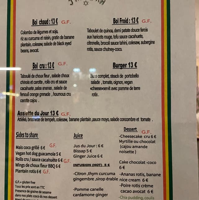 Foto do prato “vegan hot dog guacamole”
