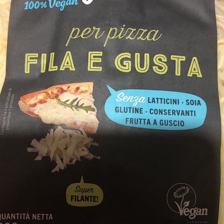 review photo of Violife Bio per pizza shared by @jfp on 07 Dec 2021 - review