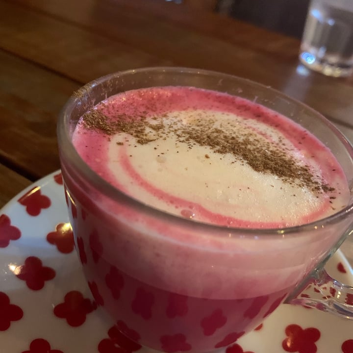 photo of Afterglow By Anglow Pink Soy Latte shared by @konnie on  19 Dec 2020 - review