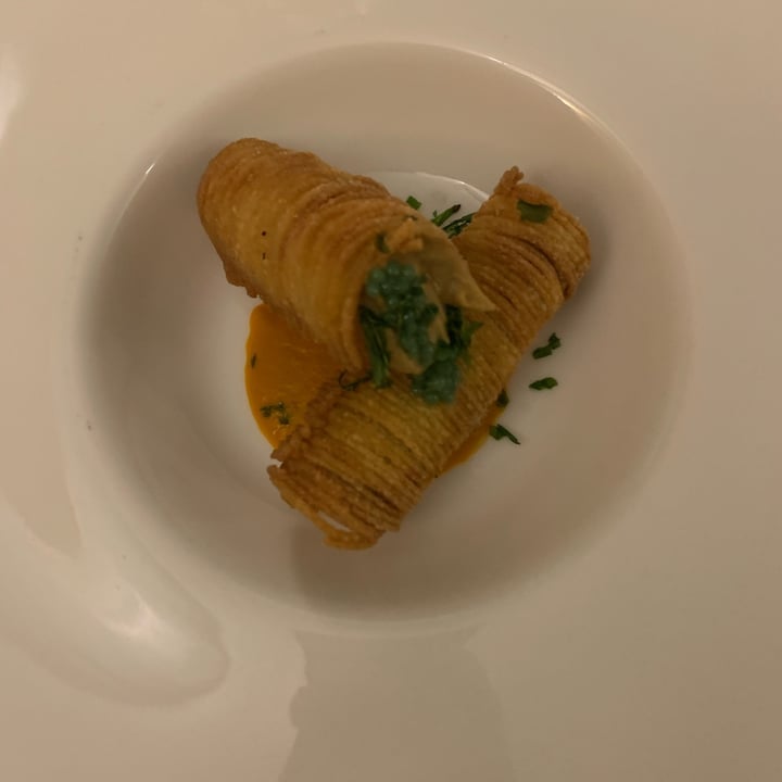 photo of Osteria I Vitelloni - Chef Gianni Zichichi Cannolo Ripieno Di Crema Di Melanzane shared by @giulial7 on  24 Jul 2022 - review