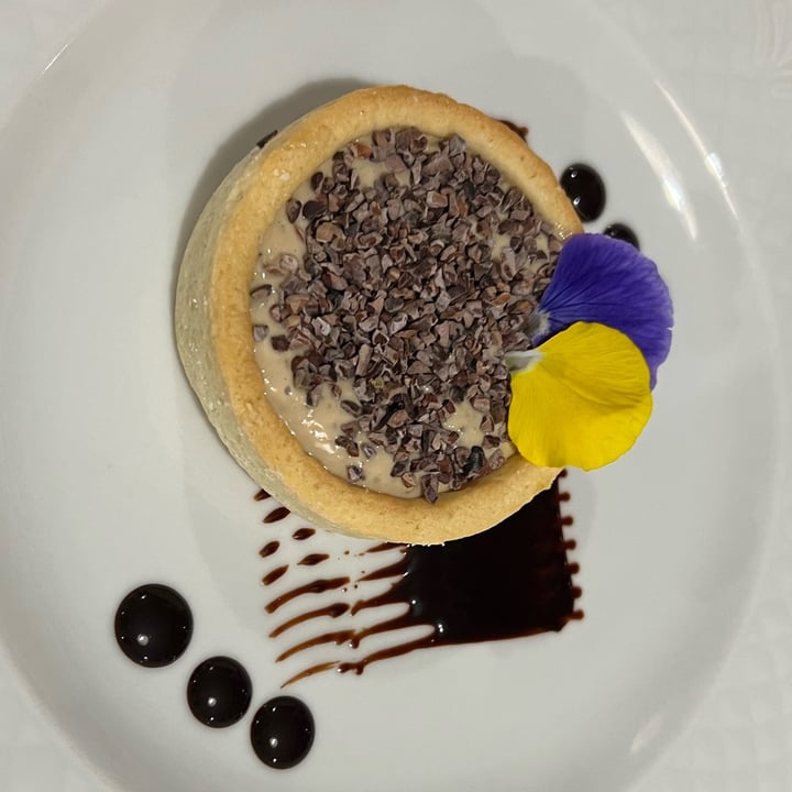 photo of Ristorante Agrolago tartelletta con crema di mandorle shared by @lanonnavegana on  20 Oct 2022 - review