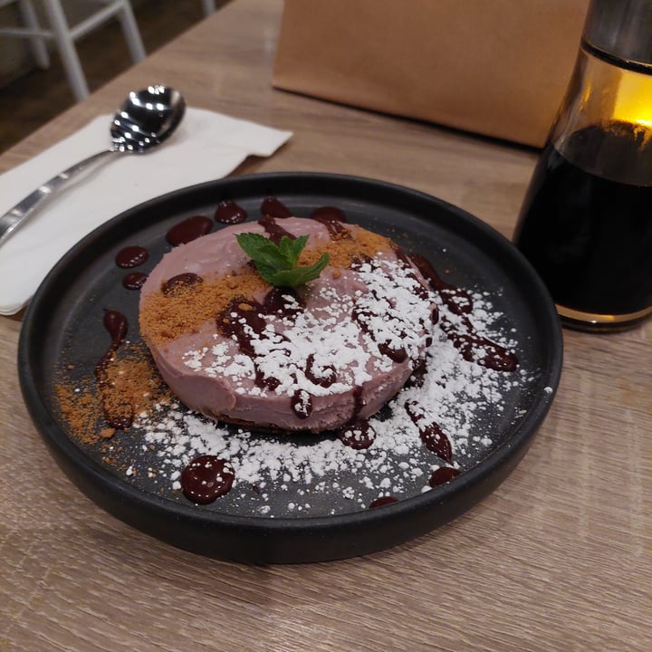photo of Beyond Sushi (W 37th Street) Ube cheesecake shared by @ladylu on  14 Mar 2022 - review