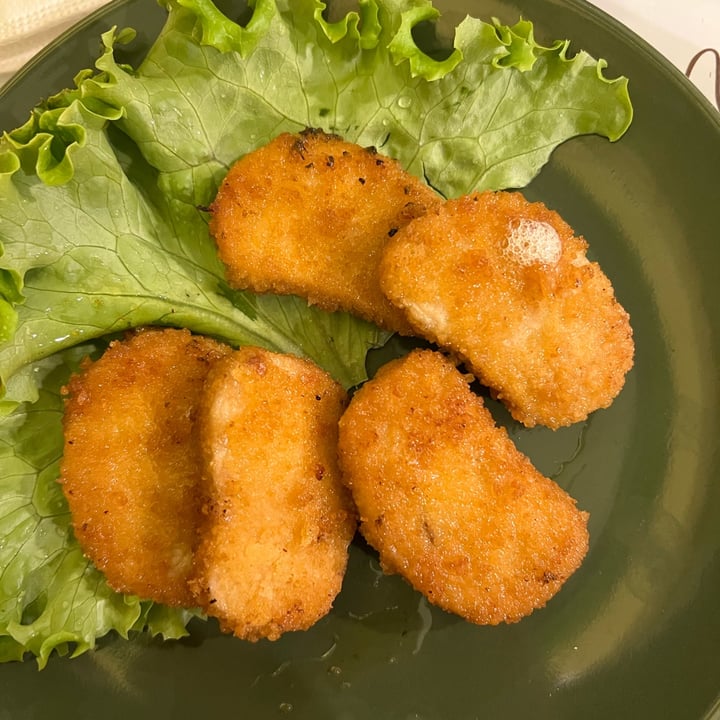 photo of Universo Vegano No chicken nuggets shared by @annaberardengo on  22 Apr 2022 - review