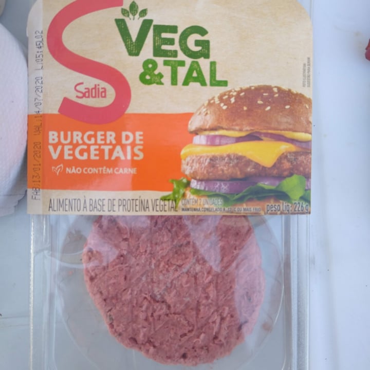 photo of Sadia Veg Burger shared by @alinerg on  02 Dec 2022 - review