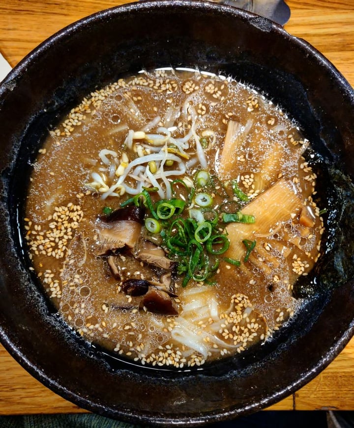 review photo of Grasshopper Ramen Bar Ramen Miso vegano shared by @marrria on 20 Jan 2020 - review