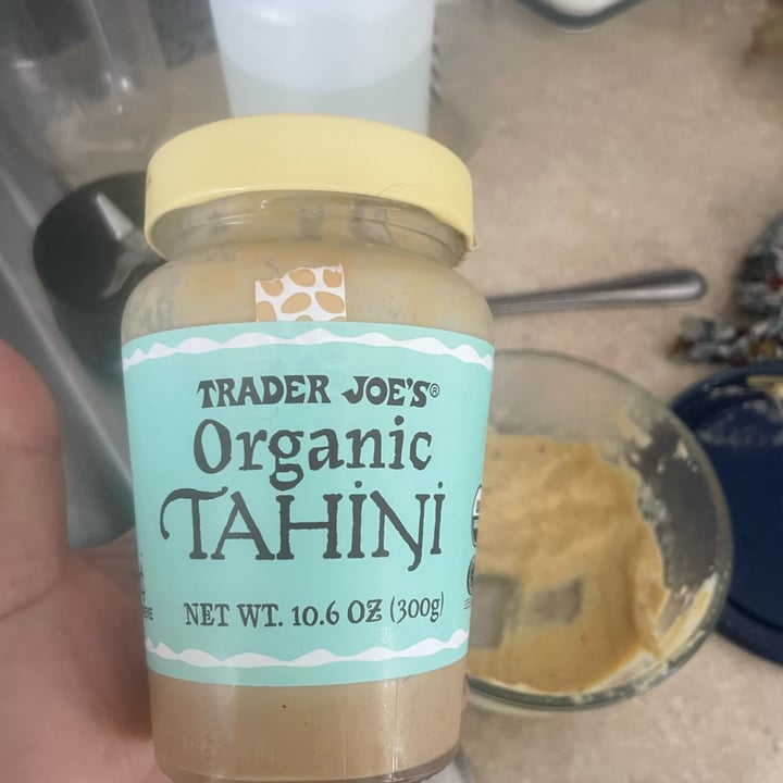 photo of Trader Joe's Organic Tahini shared by @angelaaraujo on  05 May 2022 - review