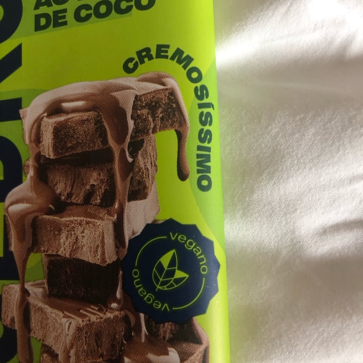 photo of GoldKO Barra de chocolate ao leite de coco zero adição de açúcares shared by @malulemos on  03 Nov 2022 - review