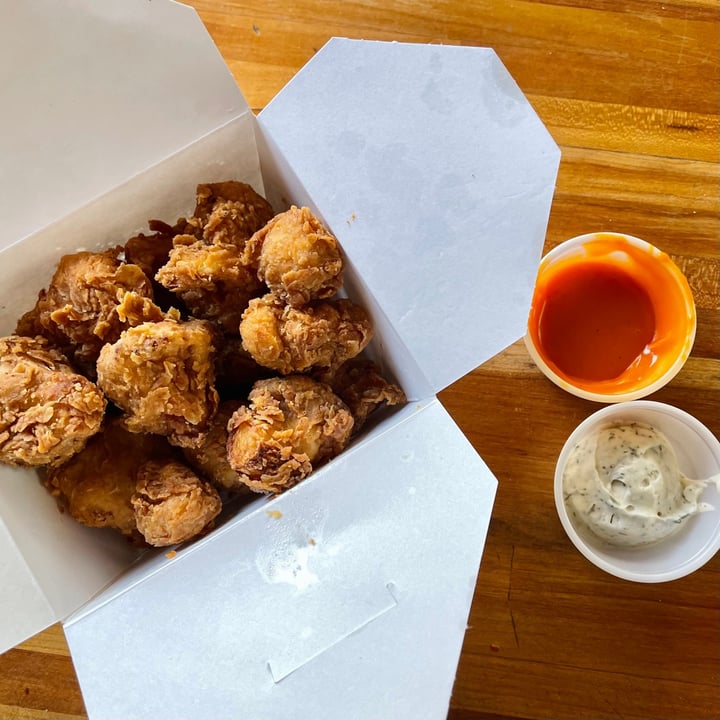 photo of Beaut Burger Beer Battered Cauli Bites shared by @hugemittons on  10 Apr 2021 - review