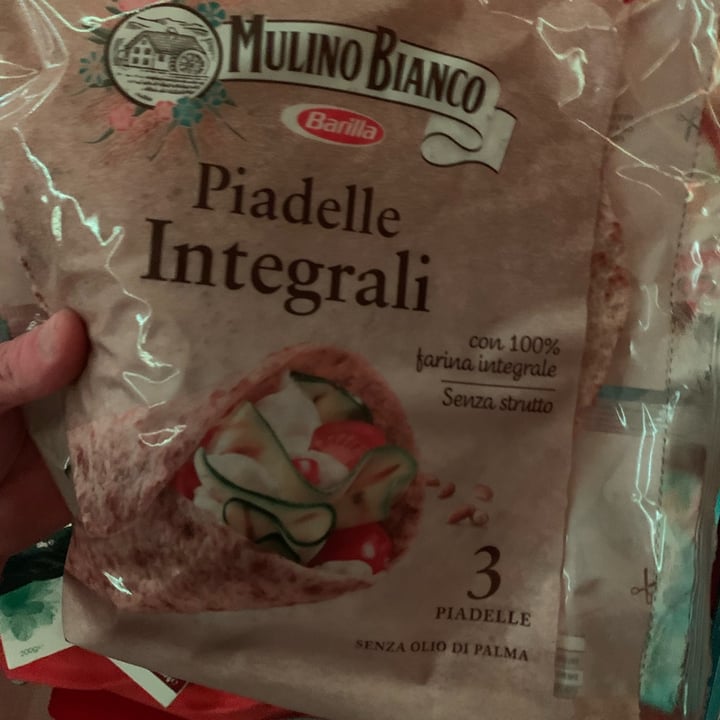 photo of Mulino Bianco Piadelle integrali shared by @mattiaa on  29 Nov 2021 - review