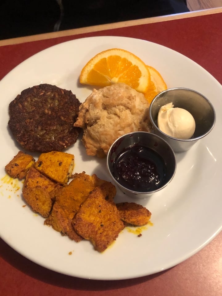 photo of Flora Kitchenette Breakfast Plate shared by @mayabates on  20 Mar 2020 - review