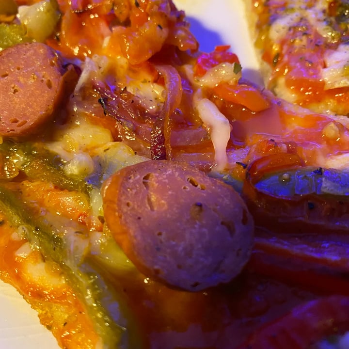 photo of Alice in Wonderpie Pizza con salchicha vegana shared by @nuriag on  17 Jan 2021 - review