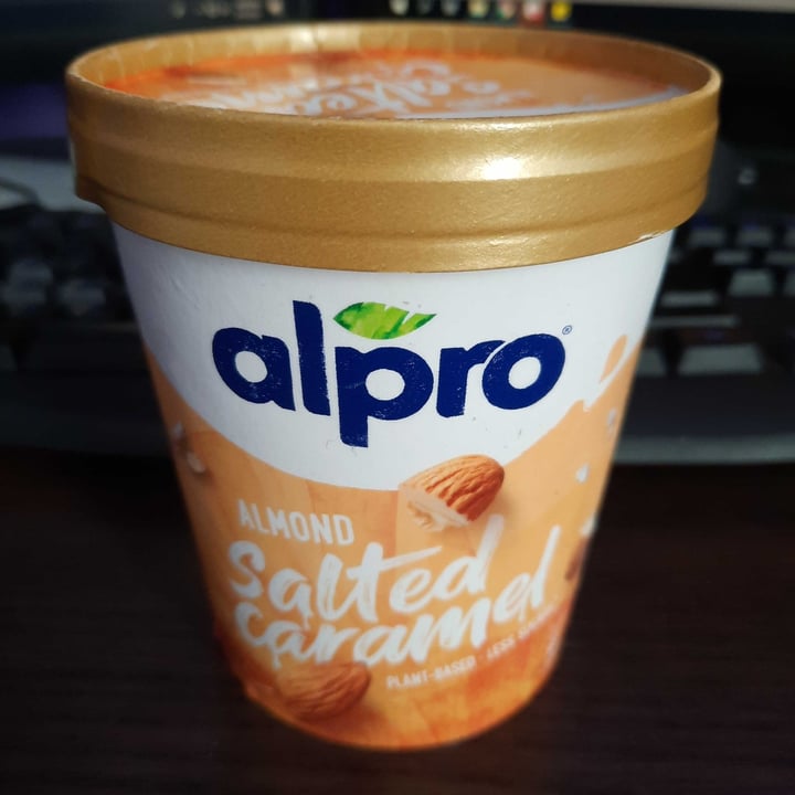 photo of Alpro Almond Salted Caramel Ice Cream shared by @didivgn on  05 Aug 2021 - review