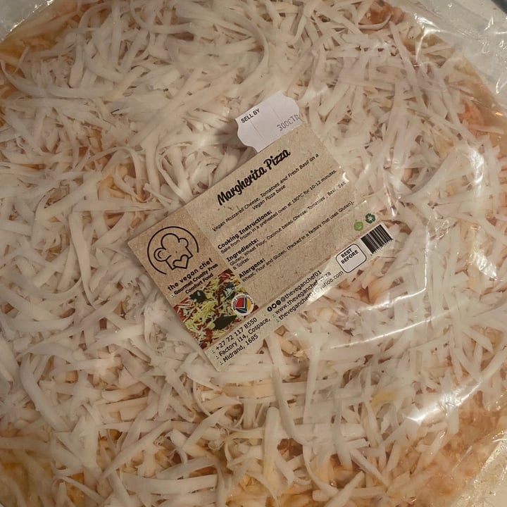 review photo of The Vegan Chef Vegan Pizza shared by @laurennamer on 16 Apr 2022 - review