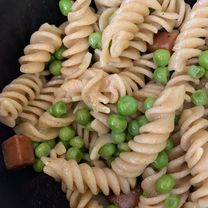 review photo of Risto Bar Profumo Di Sole Pescara Fusilli “pancetta” e piselli shared by @cchiachi on 14 Jul 2022 - review