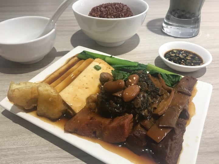 review photo of Fortunate Taste Vegetarian Restaurant (Obean) Kway chap shared by @gohanna20 on 16 Sep 2018 - review