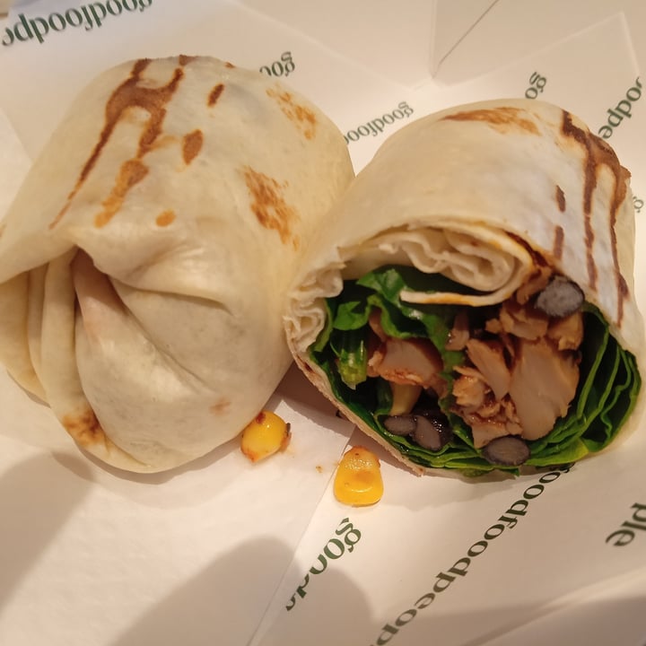 photo of SaladStop! pimento Chickn Wrap 🌯 shared by @veganspicegirl on  28 Aug 2022 - review