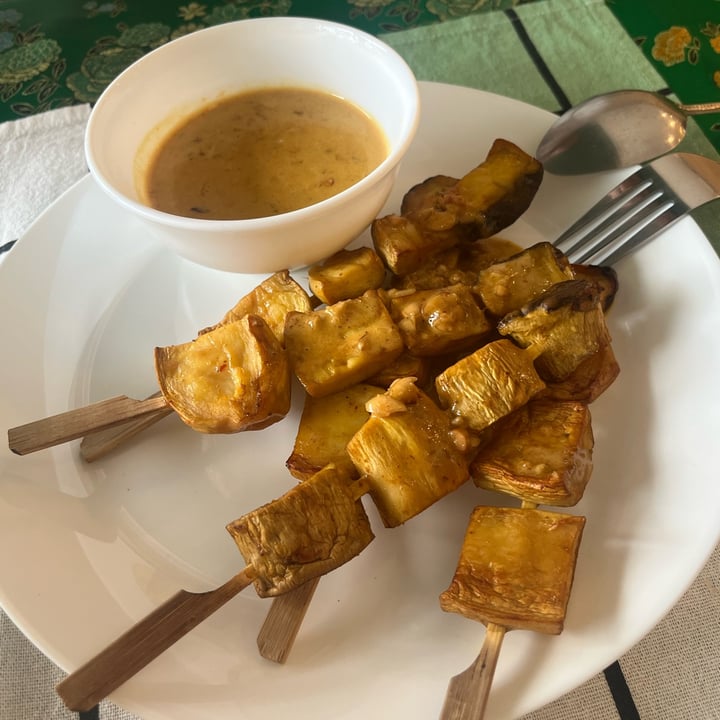 photo of Reach - Plant Based Kitchen Mushroom Satay shared by @devon0 on  20 Dec 2022 - review