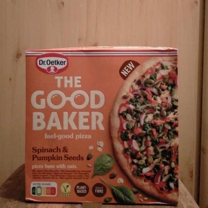 photo of Dr. Oetker Pizza de espinacas y semillas de calabaza shared by @veggieleni on  12 Apr 2022 - review