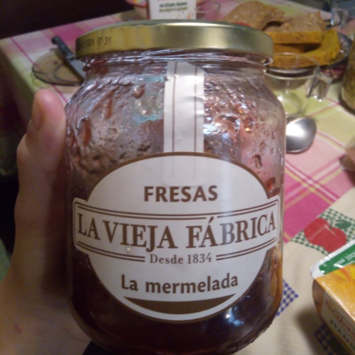 photo of La Vieja Fábrica La Vieja Fábrica - Mermelada Fresas shared by @maddiurkijo on  17 May 2022 - review