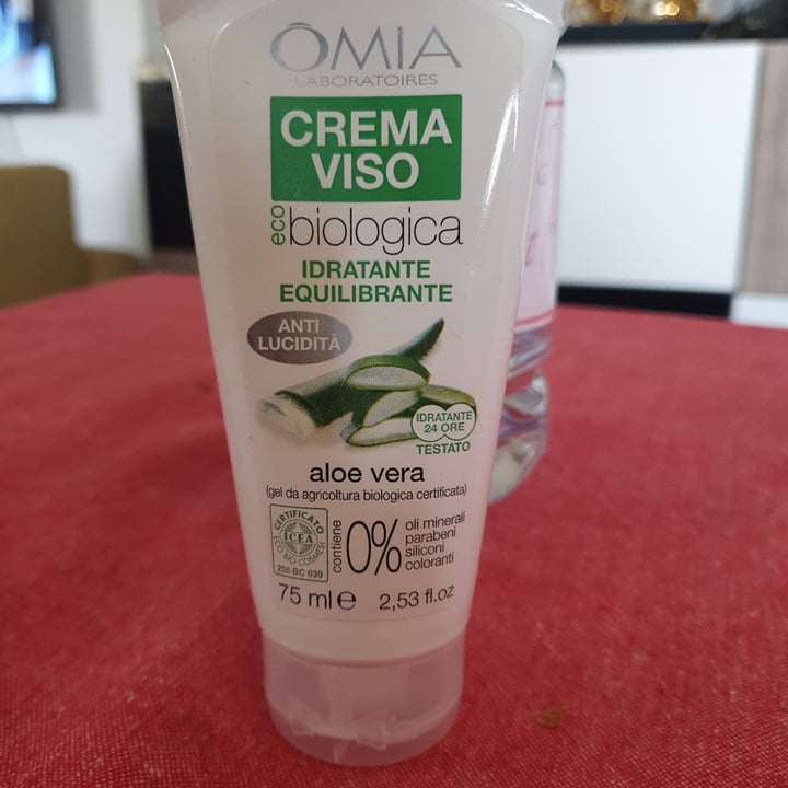 photo of Omia Laboratoires Crema Viso Idratante Equilibrante aloe vera shared by @giusybev on  02 Apr 2021 - review