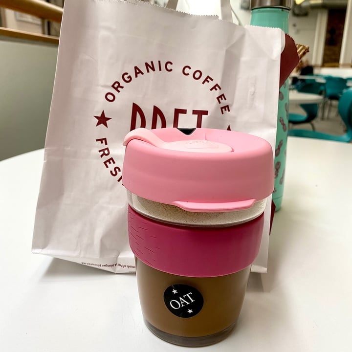photo of Pret A Manger Oat Milk Cappuccino shared by @veganmiranda on  14 Jul 2021 - review